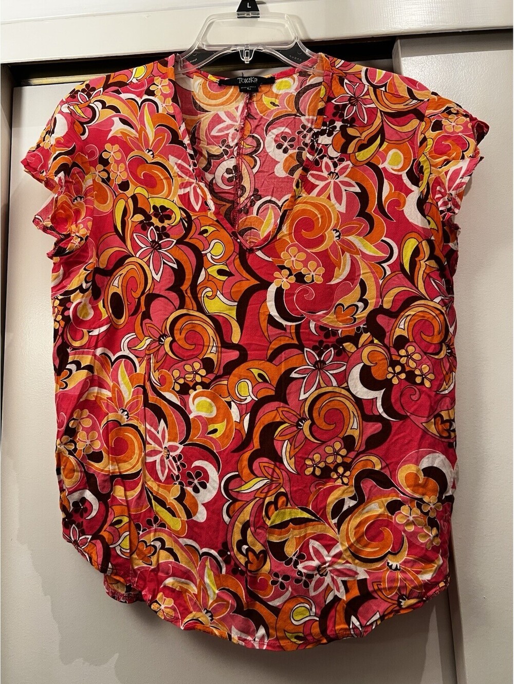 Toxik3 Floral Button Blouse Pink Orange 100% Rayon Large ruffle Short Sleeve